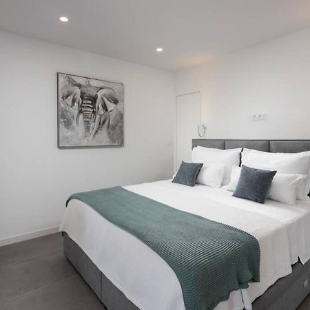 Appartamento Holiday In Bol **** Green Esterno foto