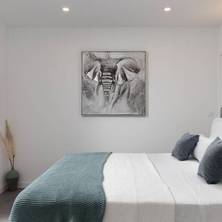 Appartamento Holiday In Bol **** Green Esterno foto